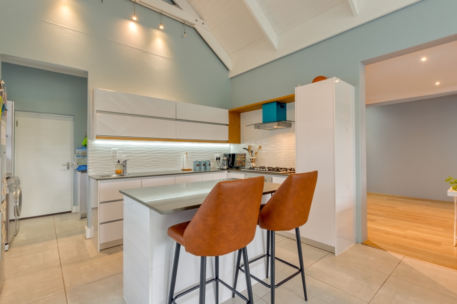 To Let 4 Bedroom Property for Rent in Aan de Wijnlanden Western Cape